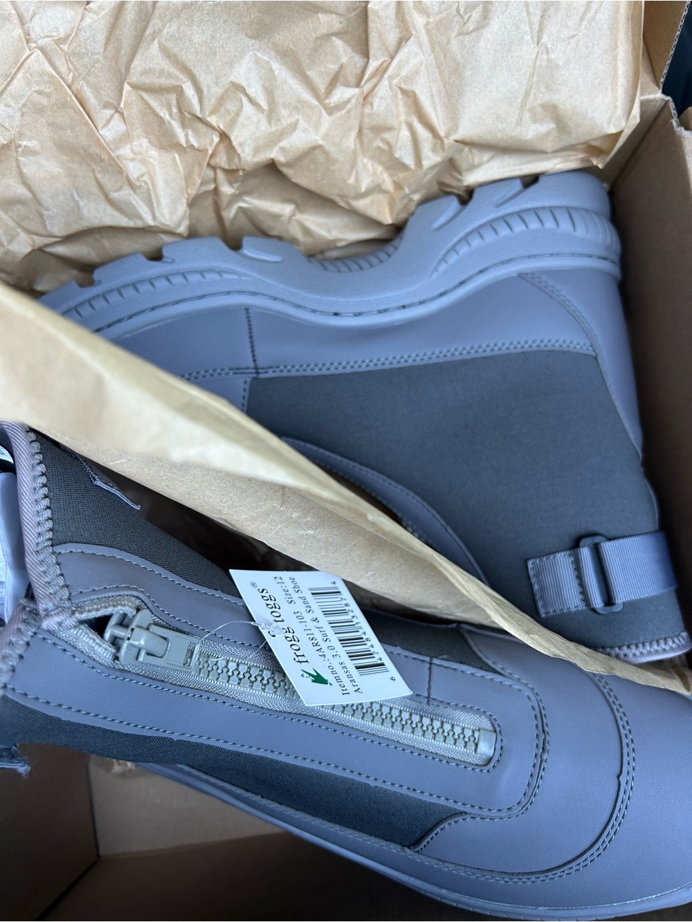 Frogg Toggs Aransas Boots w/ Ankle Strap Surf and Sand Water Shoes Gray NIB - Picture 2 of 8